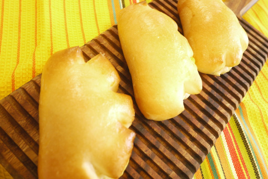 クリームパン